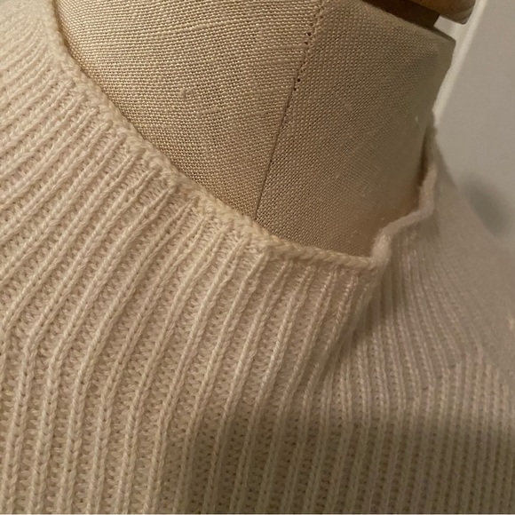 No label long sleeve ribbed mock neck tunic sweater ivory cream size M L - Picture 13 of 16